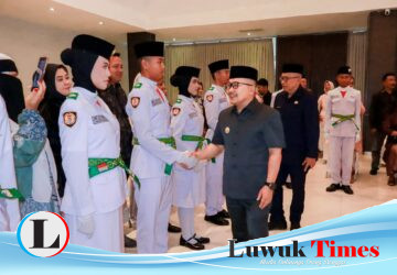 Detak Jiwa Muda di Bawah Kibar Merah Putih, Bupati Amirudin Resmi Kukuhkan Paskibraka Banggai untuk HUT RI ke-81