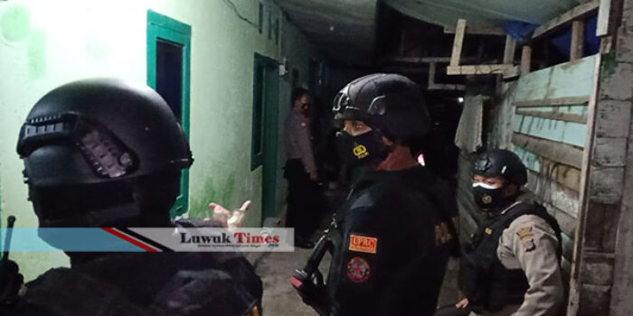 Kos-Kosan di Kelurahan Mangkio Baru Digeledah Polisi