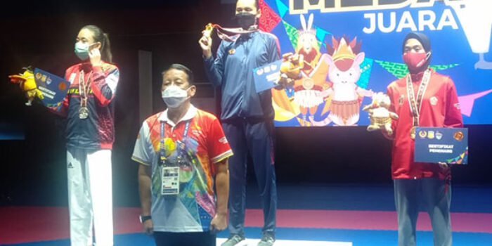 Firilia Dinisa Sumbang Medali Perak Taekwondo untuk Sulteng