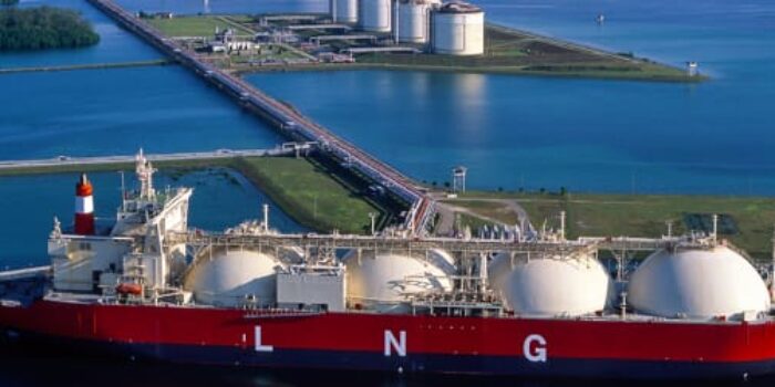 Ahok Bongkar Aroma Korupsi Jual Beli LNG, Kini Ditangani Kejagung-KPK
