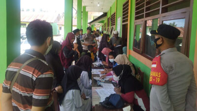 Kapolsek Bunta Pantau Vaksinasi di SD Muhammadiyah