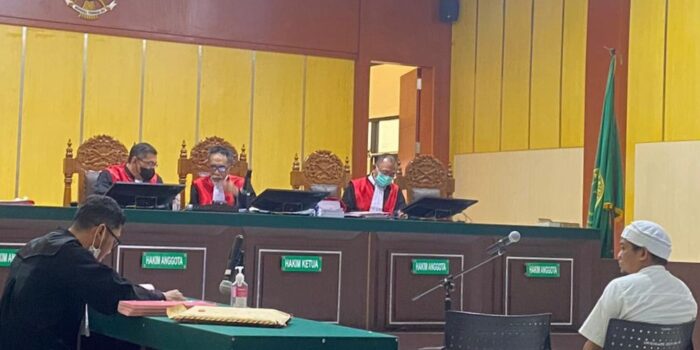 Korupsi APBDes, JPU Tuntut Kades Pohi 7,6 Tahun Penjara