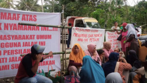 Front Petani Batui Lingkar Sawit Bangun Posko Penolakan Sawindo
