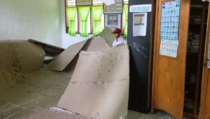 Gempa 4,7 SR Robohkan Plafon Gedung SDN di Bunta Banggai