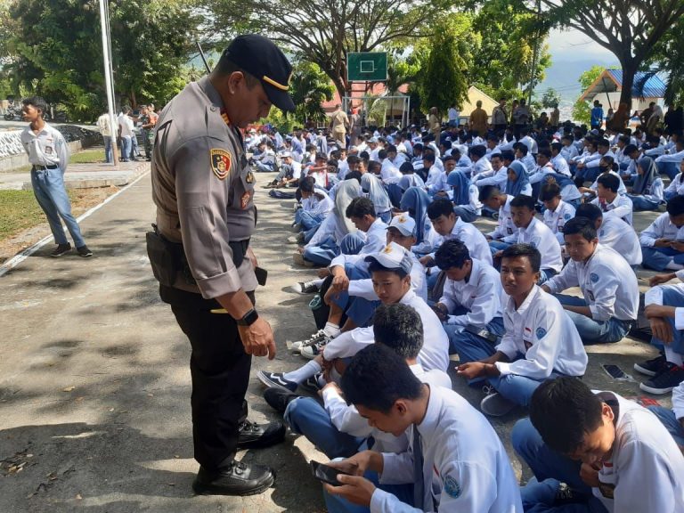 Kasus Tawuran Antar Sekolah Di Luwuk Sudah Ditangani Polisi - Luwuk Times