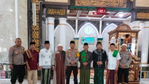 Kapolres Banggai Zikir Bersama Jamaah Masjid Agung An-Nuur Luwuk