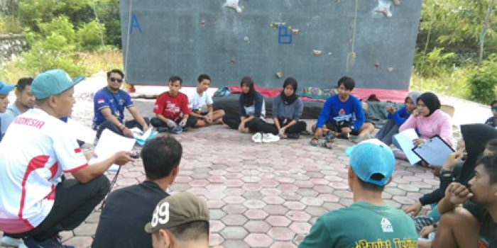 FPTI Banggai Ikut Pelatihan Pelatih Level I Nasional di Palu
