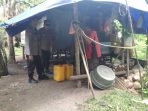Polisi Geledah Kebun Tempat Penyimpanan Miras di Pagimana Banggai
