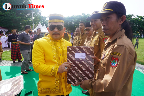 Hab Ke 77 Kemenag Ri Di Luwuk Bupati Banggai Amirudin Pembina Upacara Luwuk Times 2496