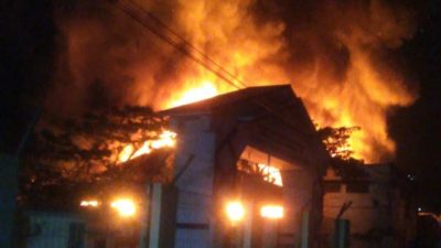Kebakaran Gudang di Luwuk Kerugian Ditaksir 1 Miliar