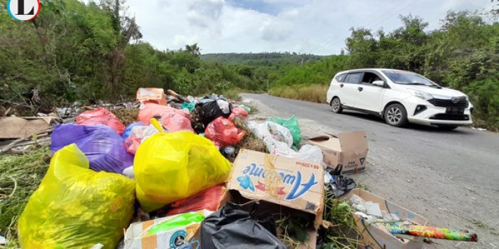 Setelah Teraspal dan ada Penerangan Jalan, Warga Kilongan Luwuk Utara Minta Tempat Sampah