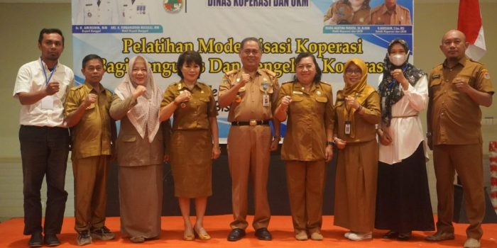 Di Buka Sekkab Banggai, Dinkop UKM Banggai Gelar Pelatihan Modernisasi Koperasi Tahun 2023