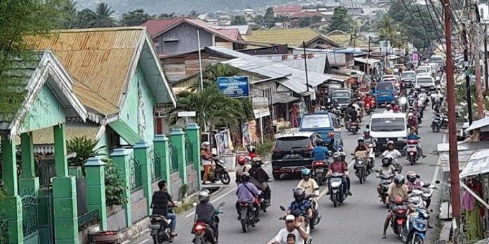 Soal Kendaraan Berat Penyebab Kemacetan dalam Kota Luwuk, Begini Saran Haji Opan