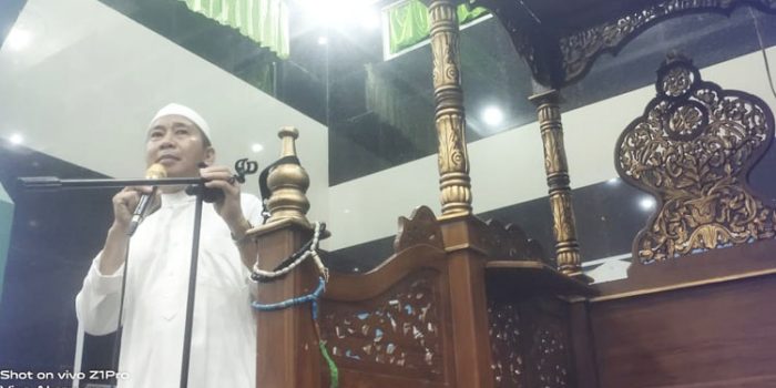 Calon DPD RI Sulteng Mustar Labolo Ceramah Ramadhan di Masjid Jami Tolitoli