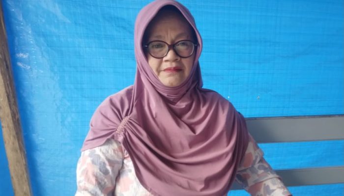 Gaji Pensiun Diblokir, Isteri Mantan Sekwan Mengadu ke DPRD Banggai