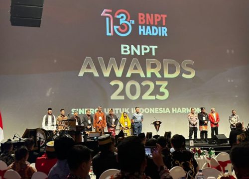 Gubernur Sulawesi Tengah Terima BNPT Awards 2023