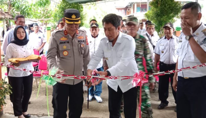 Bupati Bangkep Ihsan Basir Resmikan Pos Polmas di Tinangkung Selatan