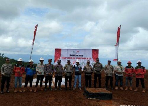Dukung Program Kapolri, PT. KFM Bersama Polsek Bunta Tanam Pohon Dihari Kemerdekaan
