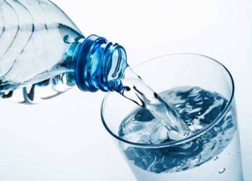 10 Manfaat Minum Air Putih untuk Kesehatan