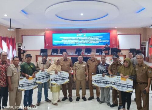Wagub Sulteng Launching Program Gercep Gaskan Berdaya di Kabupaten Banggai, 242 KPM Terima Rp. 10 Juta