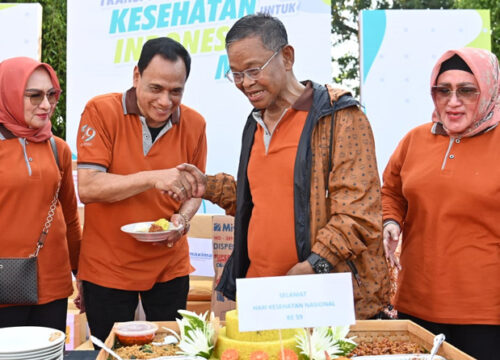 Kompak, Gubernur dan Wagub Sulteng Hadiri Peringatan HKN di Palu