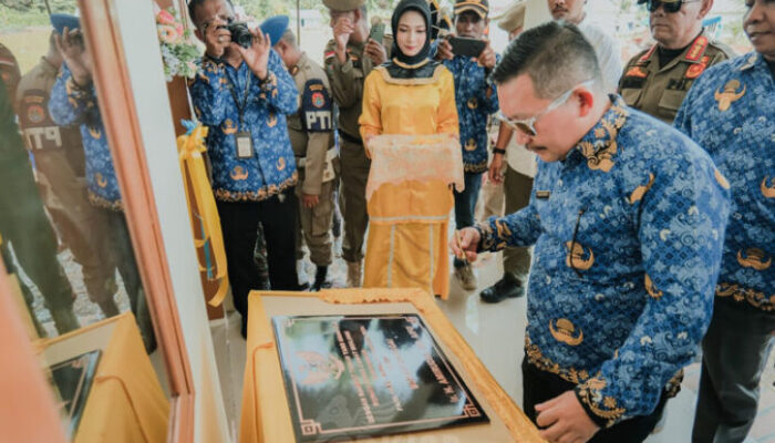 14 Tahun Kecamatan Moilong, Bupati Banggai Amirudin Resmikan Rumah Jabatan Camat