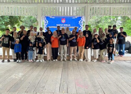 Pupuk Erat Silaturahmi, Family Gathering Bappeda Banggai Libatkan 90 Peserta