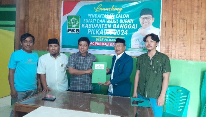 Diterima Ketua Desk Pilkada PKB, LO Amirudin Mengambil Formulir Cabup