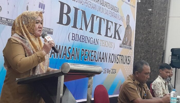 Buka Bimtek Pengawasan Pekerjaan Konstruksi, Begini Pesan Bupati Banggai