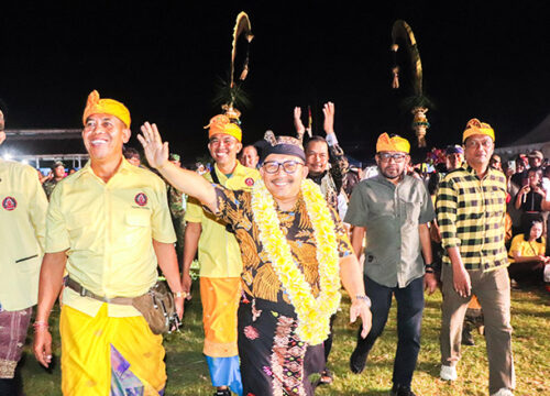 Bupati Banggai Amirudin Menutup Festival Ogoh-Ogoh dan Festival Budaya di Toili