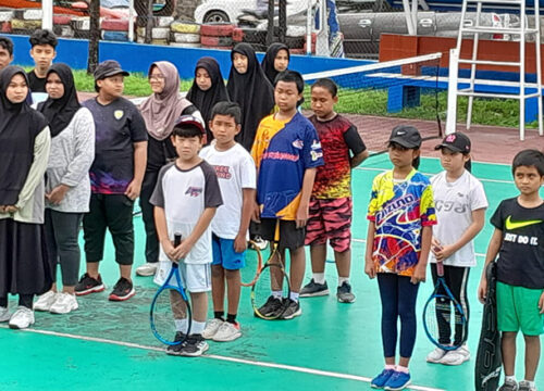 Kejuaraan Tenis Lapangan Seleksi Popda Sulteng Dimulai, Kadispora Banggai: Wasit jangan Pilih Kasih
