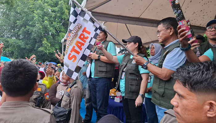 Gubernur Sulteng Rusdy Mastura Lepas 10 Ribu Peserta Jalan Santai Sangganipa Fest Parimo 2024