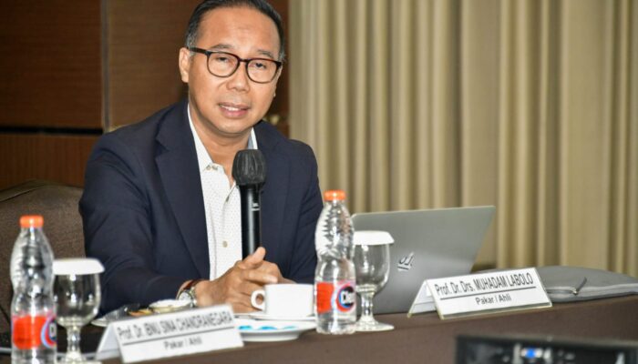 Pejabat dan Penjahat