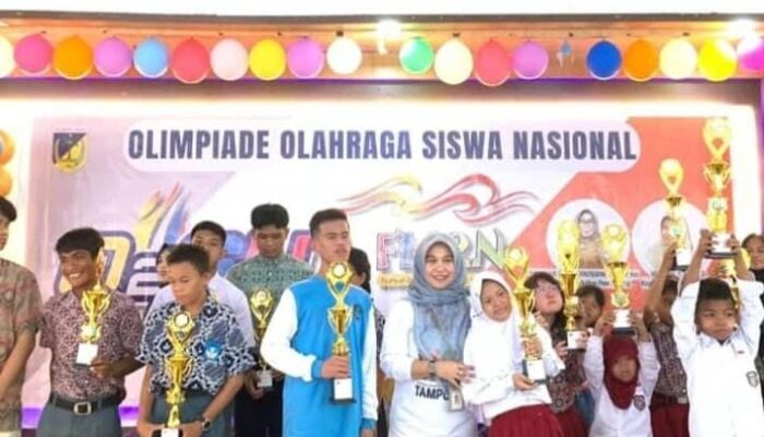 Prestasi Membanggakan Ditorehkan Siswa SLB Luwuk dan Salakan di Festival Seni dan Olimpiade se Wilayah V di Kota Palu