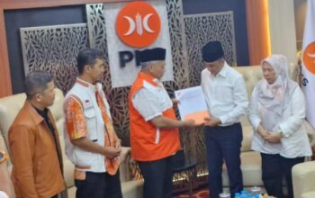 Terima SK DPP PKS, Anwar Hafid-Reny Lamadjido Siap Mendaftar ke KPU Sulteng