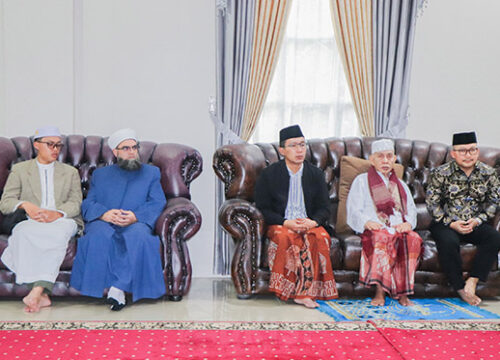Bupati Banggai Amirudin Silaturahmi dengan Para Ulama Tauhid Shufi dan Umara