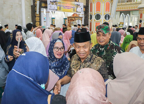 Gubernur Sulteng Rusdy Mastura Sambut 260 Jamaah Haji Kabupaten Banggai di Masjid Agung Annur Luwuk