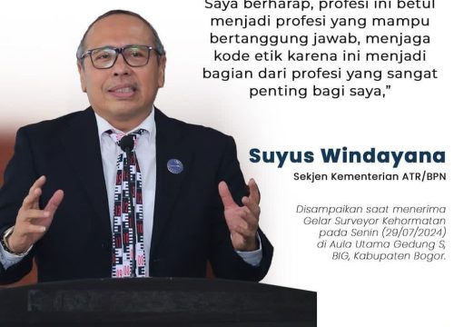 Sekjen Kementerian ATR/BPN Suyus Windayana dapat Gelar Surveyor Kehormatan