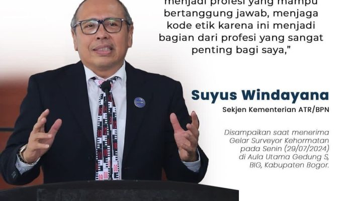 Sekjen Kementerian ATR/BPN Suyus Windayana dapat Gelar Surveyor Kehormatan