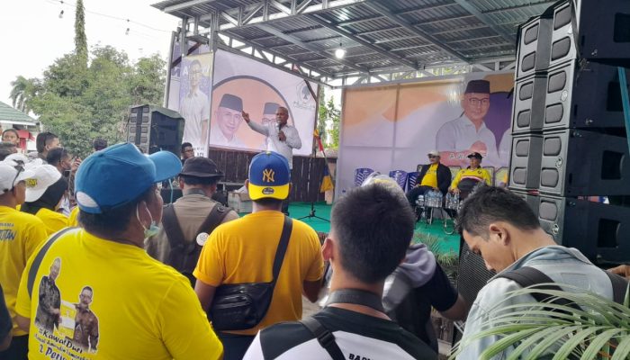 Mantan Ketua KPU Banggai, Irman Budahu Bakar Semangat Tim Relawan AT-FM