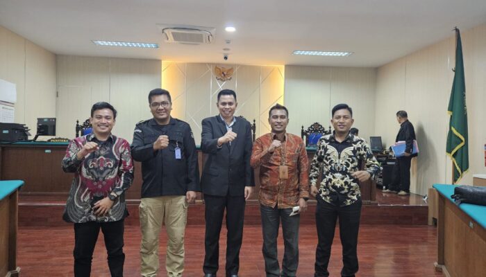 KPU Banggai Versus Mantan Anggota PPK Batui, PTUN Periksa Surat dan Saksi Para Pihak