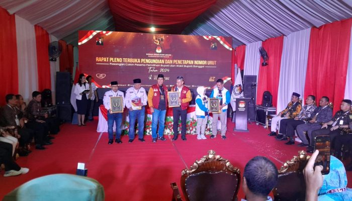 KPU Banggai Tetapkan Nomor Urut Tiga Pasangan Calon