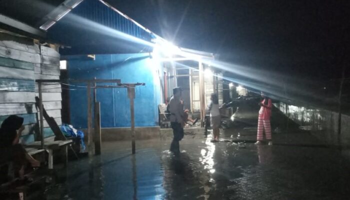 Warga Pesisir Bunta Diminta Waspada Banjir Rob