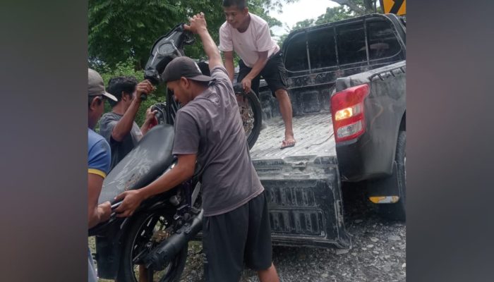 Rem Blong, Pemotor Tabrak Pembatas Jalan di Pagimana Banggai