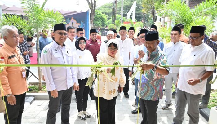 Penghujung Kepemimpinan di Sulteng, Rusdy Mastura Konsisten Bertugas