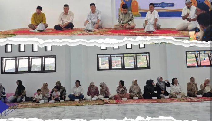 Rampungnya Lantai III, Untika Luwuk Gelar Syukuran dan Aksi Berbagi Takjil