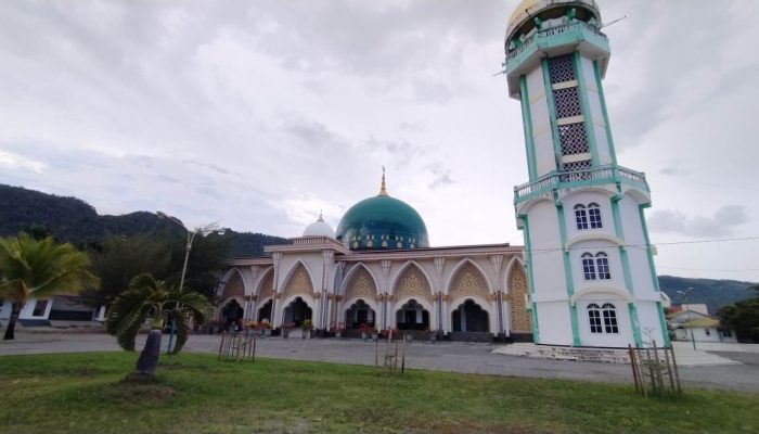 Muhammad Yunus Said, Khatib Idul Fitri 1446 H di Masjid Agung Luwuk