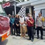 Ketua KPU Banggai Santo Gotia Lepas Logistik PSU