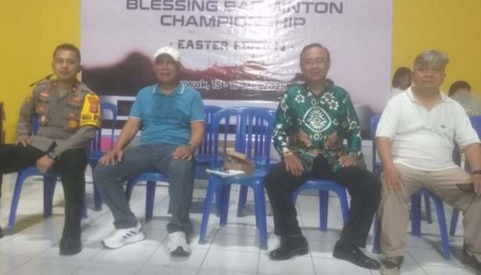 Mewakili Bupati Banggai, Kadispora Buka Blessing Badminton Championship Ester Edition Gereja