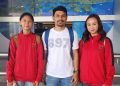 Pelatih FORKI Banggai Alan Nuary Abdussama, SH (tengah) bersama dengan dua atletnya, Nabila Abigail Cavali Suni dan Giromi Michelia Putri J. Tosepu. Keduanya menjadi duta Sulteng pada Kejurnas memperebutkan Piala Ketum PB FORKI, Pekan Baru Provinsi Riau, 16-18 Mei 2025.